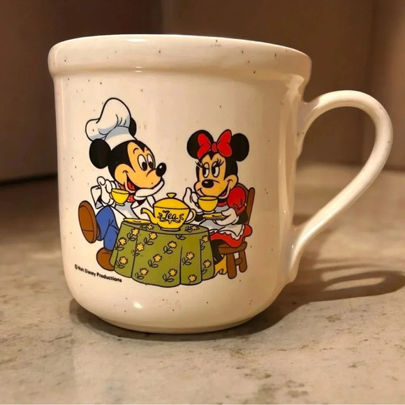 Vintage Disney Mickey & Minnie Mouse Walt Disney Ceramic Tea Cup Coffee Mug - Picture 8 of 8